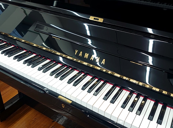 【中古品】 ヤマハ アップライトピアノ UX1 #4269839