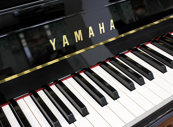 ヤマハ アップライトピアノ b113SC2 #J384642982 【中古品】|ピアノ ヤマハ アップライトピアノ b113SC2 #J384642982 【中古品】|ピアノ