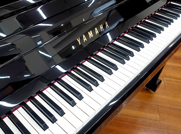 お取引中// 値下げしました。YAMAHA 電子ピアノ YDP-141