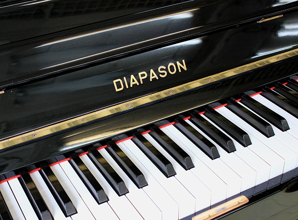 <売約済>【訳あり特価!厳選中古品】 ディアパソン アップライトピアノ 125AK #107884