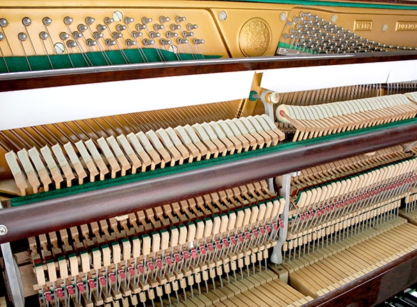 【特価セール】EARL WINDSOR W113 アップライトピアノ 木目 最終セール】EARL WINDSOR W113 アップライトピアノ 木目 最終セール