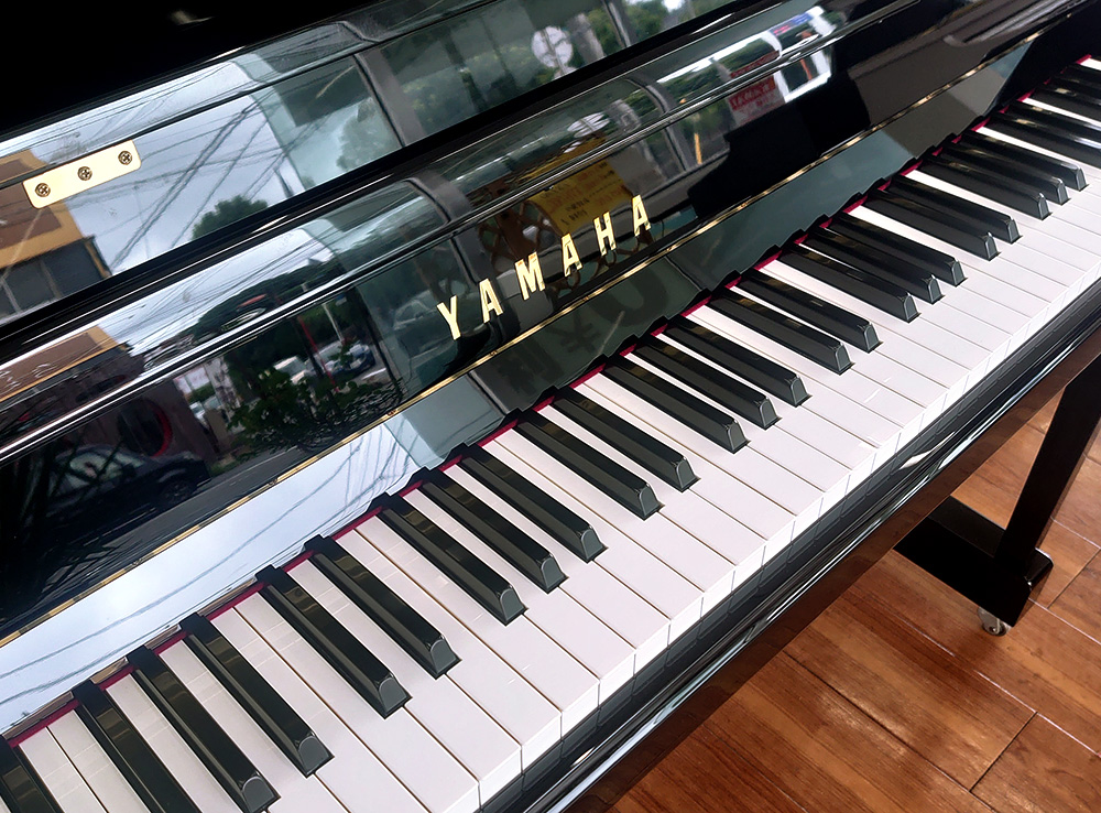 ヤマハ アップライトピアノ b113 #J34375248 【中古品】｜ピアノパワー