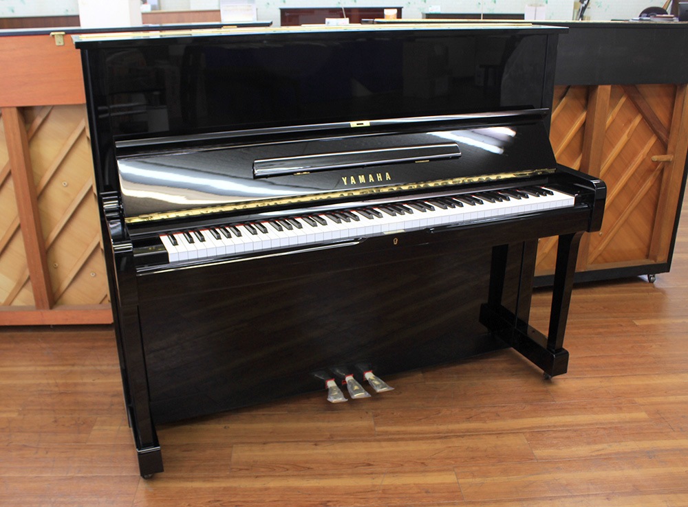 <今月の特売品>【中古品】ヤマハ アップライトピアノ U1M #3507285