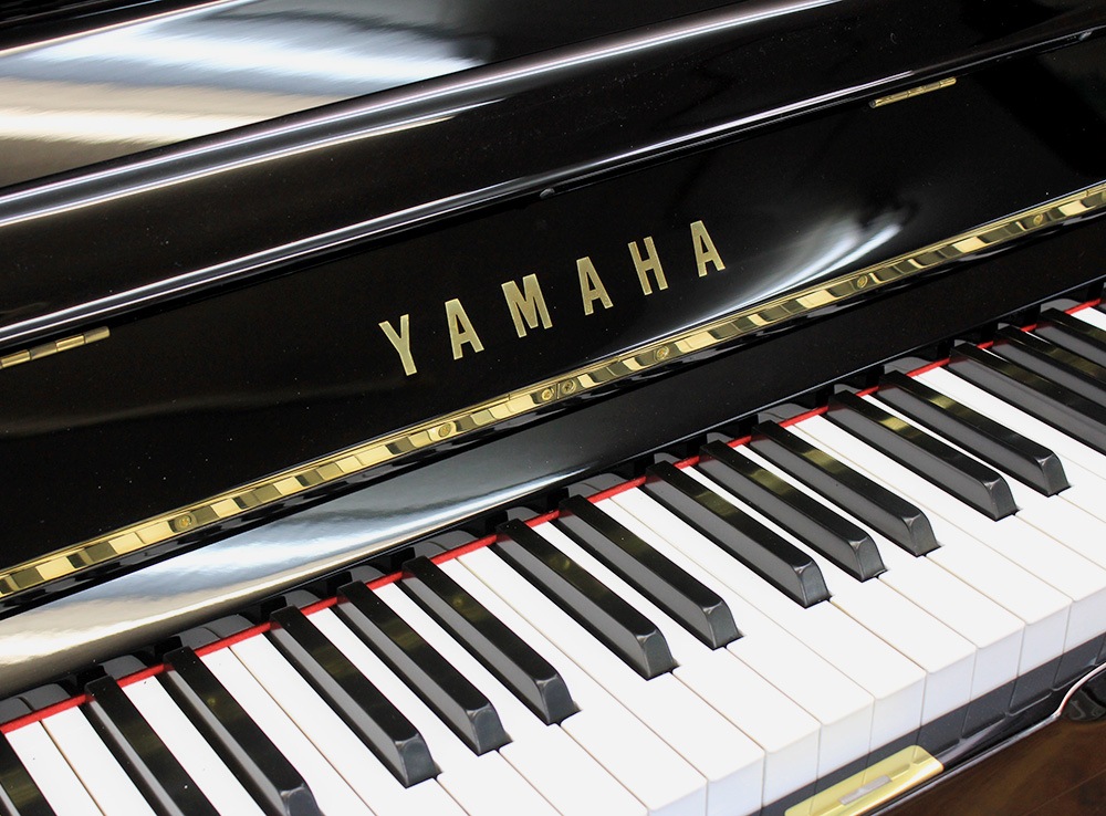 <今月の特売品>【中古品】ヤマハ アップライトピアノ U1M #3507285