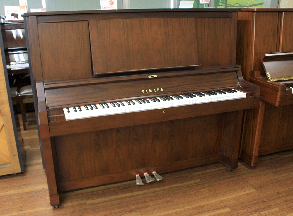 【中古品】 ヤマハ アップライトピアノ W101 #2681852 【木目ピアノ】