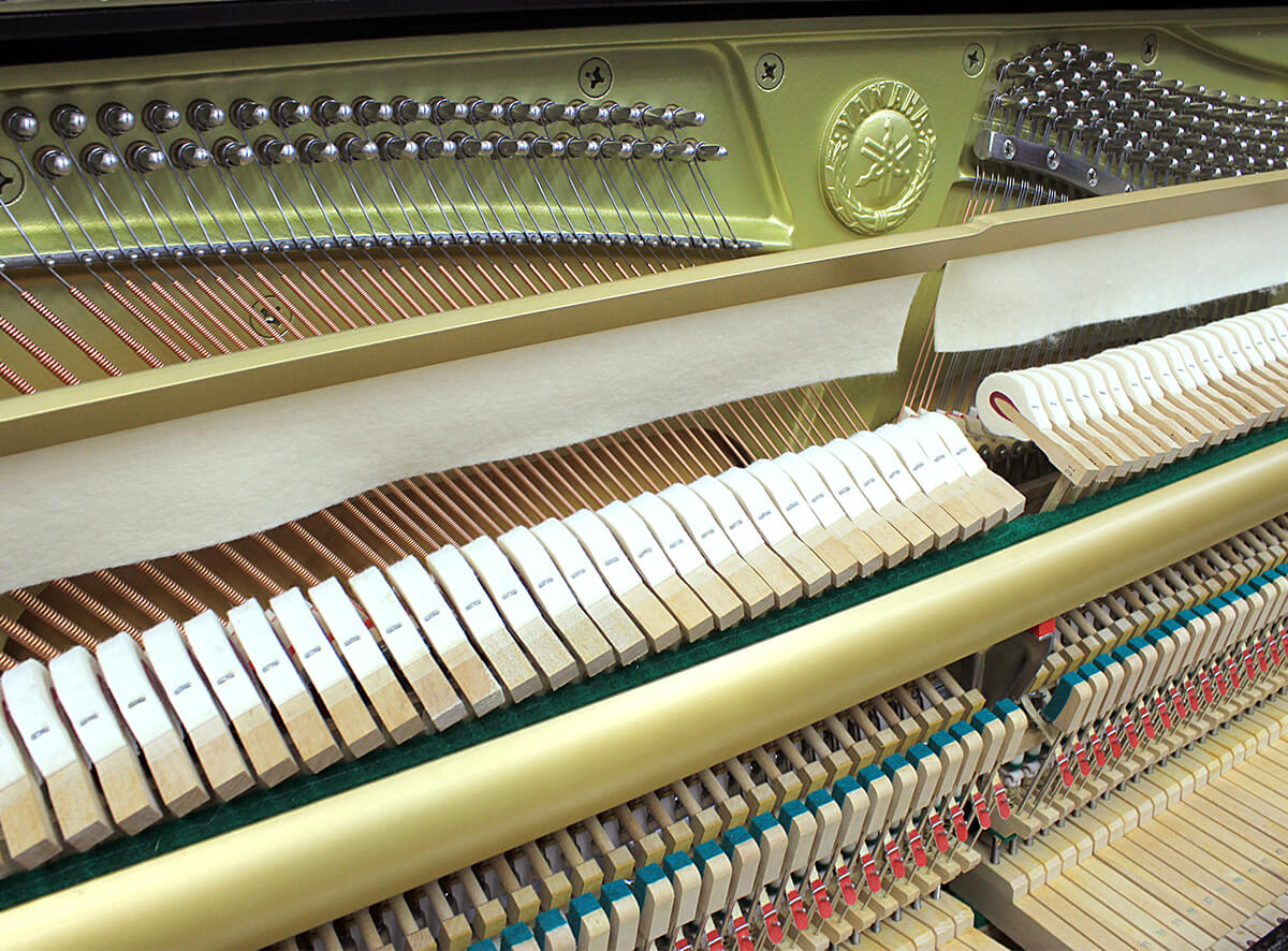 【中古品】ヤマハ アップライトピアノ YU11 #6257463