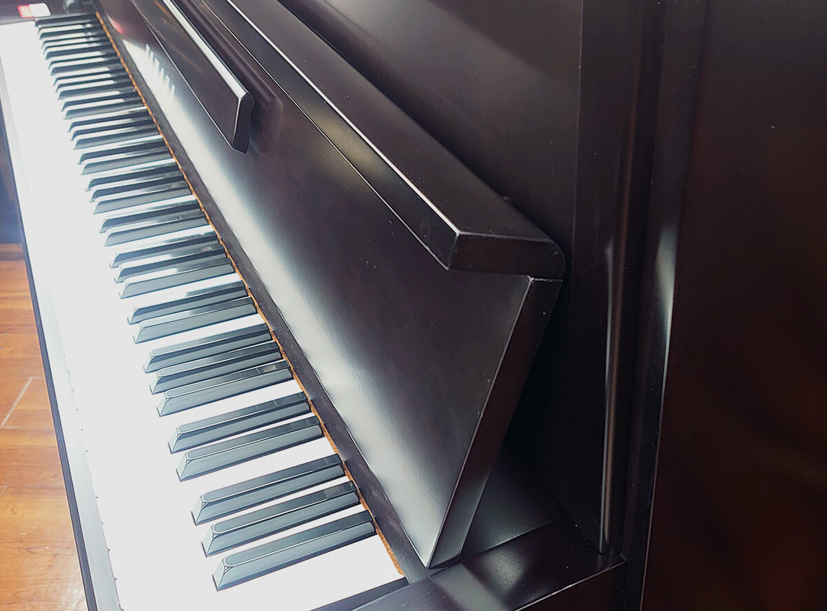 <売約済>【中古品】ヤマハ アップライトピアノ b113MW #J30255068【木目ピアノ】