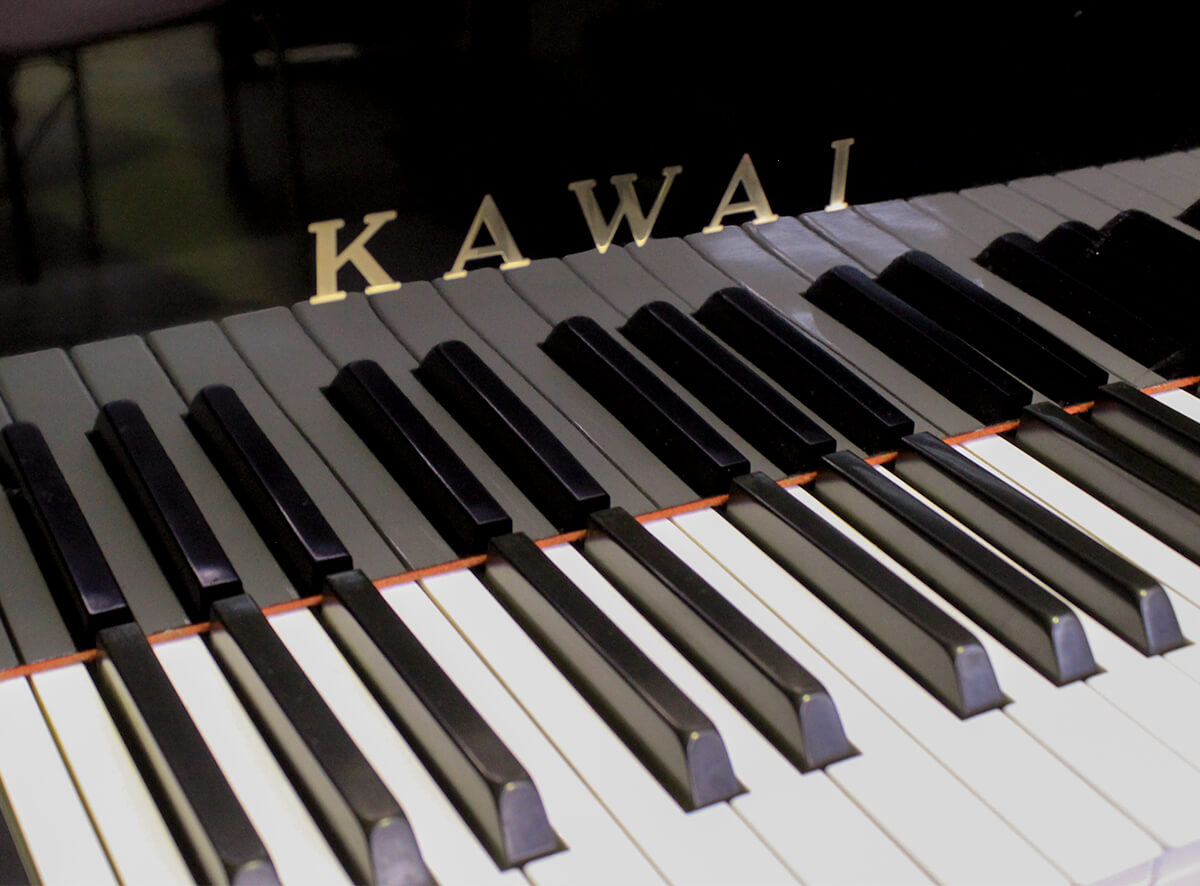 カワイピアノ US55 #1650994 【訳あり特価！厳選中古品】｜ピアノ