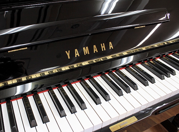 【中古品】 ヤマハ アップライトピアノ UX3 #4508232