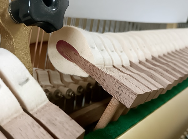 【中古品】 ヤマハ アップライトピアノ UX3 #4508232