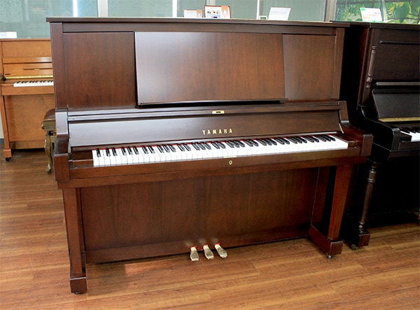 【中古品】 ヤマハ アップライトピアノ W102 #2765919 【木目ピアノ】