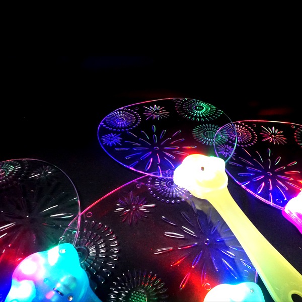 光るうちわ花火柄2 [1袋 12個入]：駄菓子,お菓子の通販｜卸問屋ミカミ