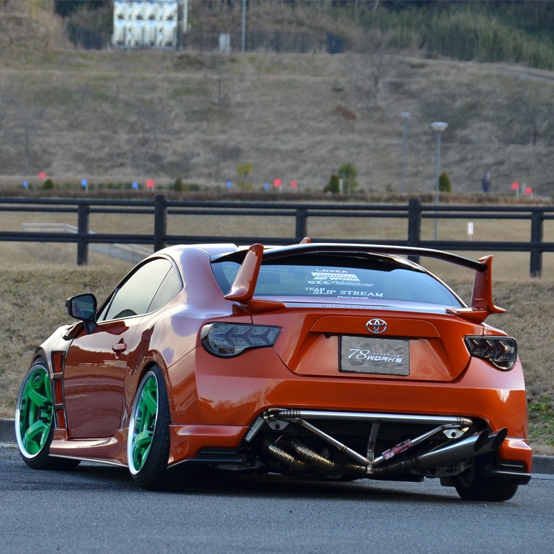FT-86 / BRZ / FRS<br>流れるウインカータイプ<br>ファイバーLEDテールランプ Ｖ３<br>スモーク