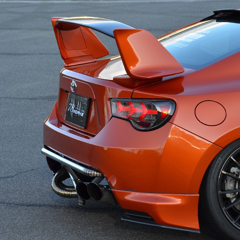 FT-86 / BRZ / FRS<br>流れるウインカータイプ<br>ファイバーLEDテールランプ Ｖ３<br>スモーク