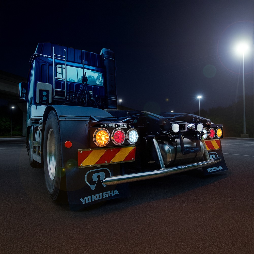 【保安基準適合・車検対応Eマーク取得済み】24V 丸型3Dデザインテール 単体 ウインカーランプ（クリアーオレンジ） トレーラーテール/大型・中型トラック/汎用・架装用