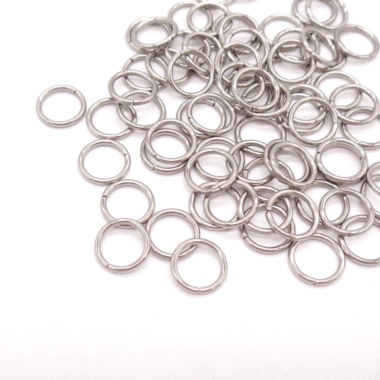 ステンレス/丸カン/線径0.6mm/5個|作ろ!ドットコム プレシオサラインストーン・ビーズ・アクセサリーパーツの通販