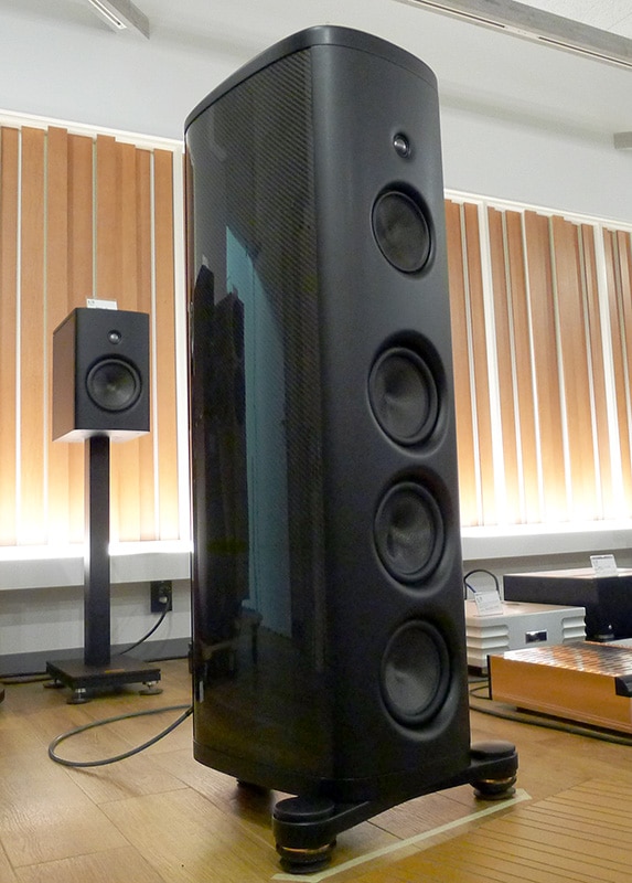 M3 with MPOD 3PT / Magico Ÿʬ 