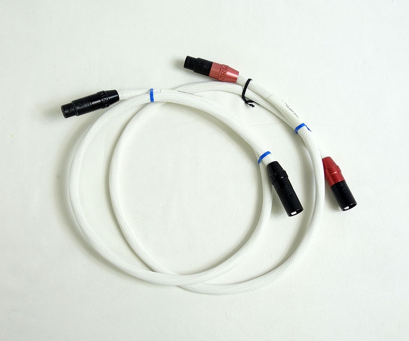 SARUM Tuned ARAY Digital BNC 定価27万円 SARUM TUNED ARAY XLR1.0m