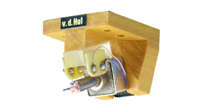 The Colibri-XGW Master Signature / Van Den Hul