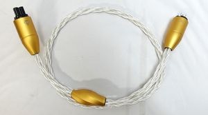 Infinity/1.5m / CRYSTAL CABLE 