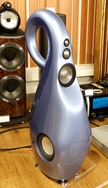 GIYA G3-Cu / VIVID AUDIO