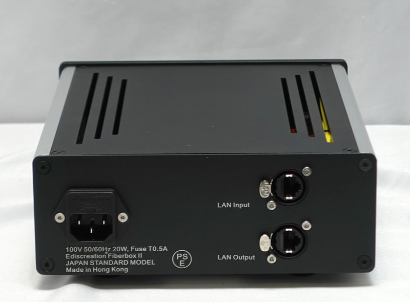 【美品】EDISCREATION FiberBOX2 JPSM Ediscreation/光絶縁ツール/FIBER BOX2 JPSMのご紹介です。
