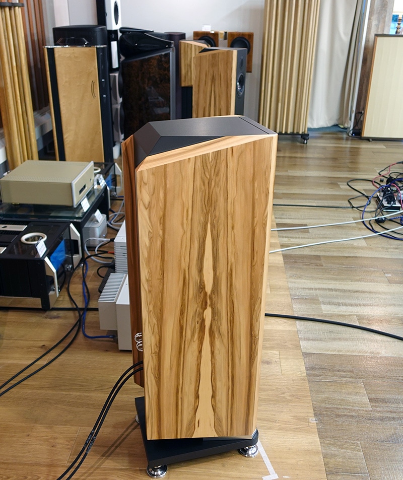Titan707 / KUDOS｜U-AUDIO