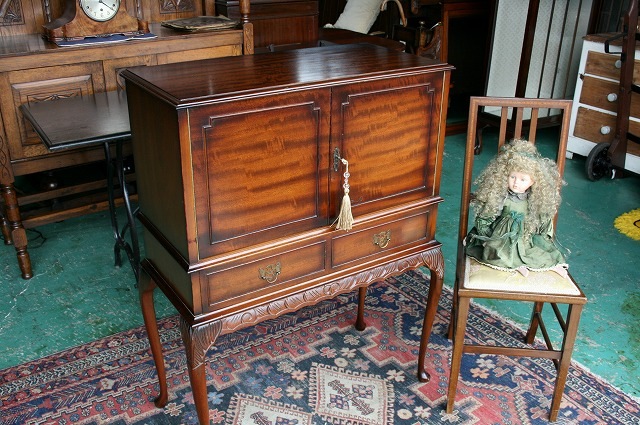 イギリスアンティーク家具