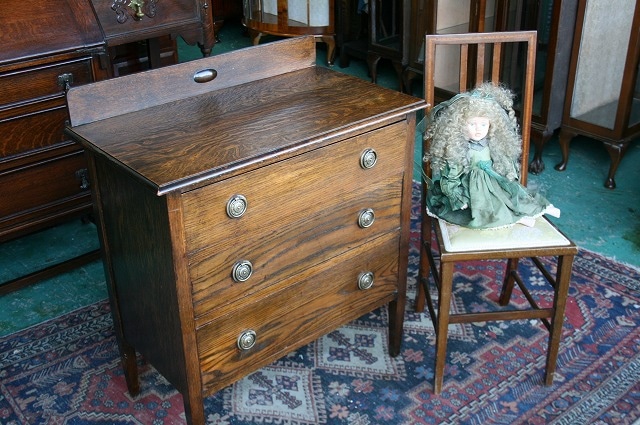 イギリスアンティーク家具