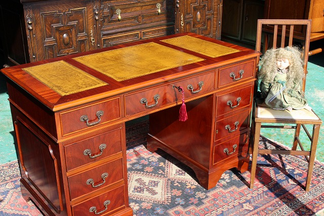 イギリスアンティーク家具