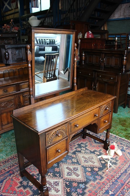 イギリスアンティーク家具 ドレッシングチェスト ドレッサー デスク