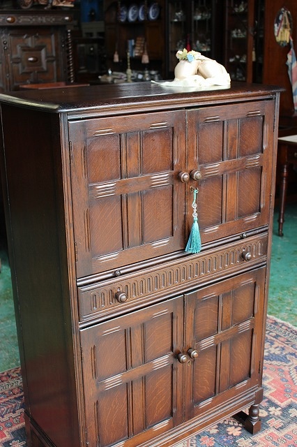 イギリスアンティーク家具 カクテルキャビネット キャビネット ホーム