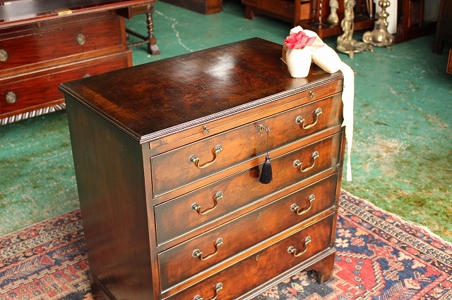 イギリスアンティーク家具 チェスト デスク タンス 英国製 j149