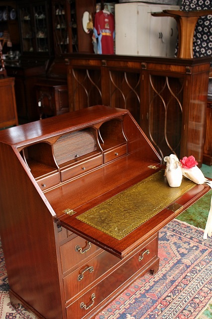 イギリスアンティーク家具 ビューロー ライティングビューロー デスク