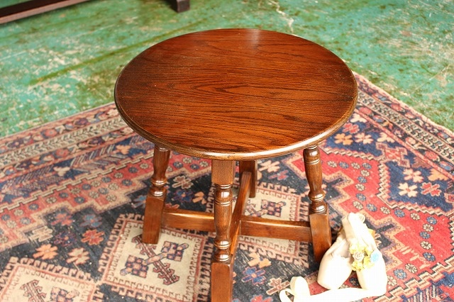 ☆在庫一掃セール☆ イギリス アンティーク家具 コーヒーテーブル