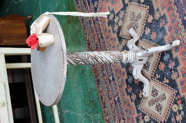 ☆在庫一掃セール☆ イギリス アンティーク家具 テーブル サイド