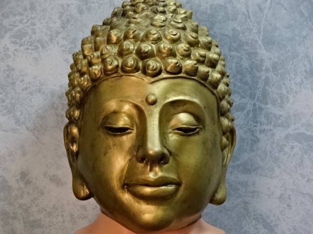 本格黄金大仏マスク・ＤＸな大仏のかぶりものです