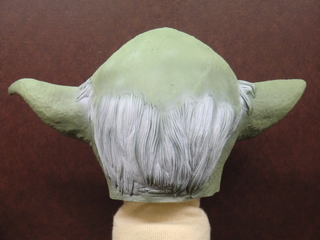 ヨーダマスク・スターウォーズ、ヨーダの被り物になります。
