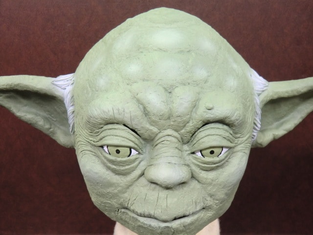 ヨーダマスク・スターウォーズ、ヨーダの被り物になります。
