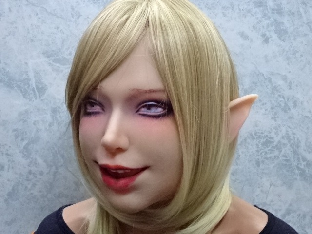 サンプル写真使用品・シリコンフィメールマスク・小悪魔ミム(角無し1号メイク)