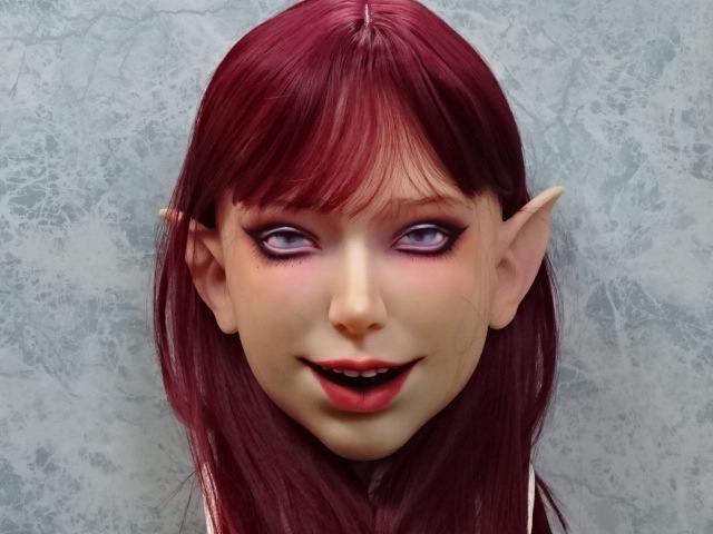 サンプル写真使用品・シリコンフィメールマスク・小悪魔ミム(角無し1号メイク)