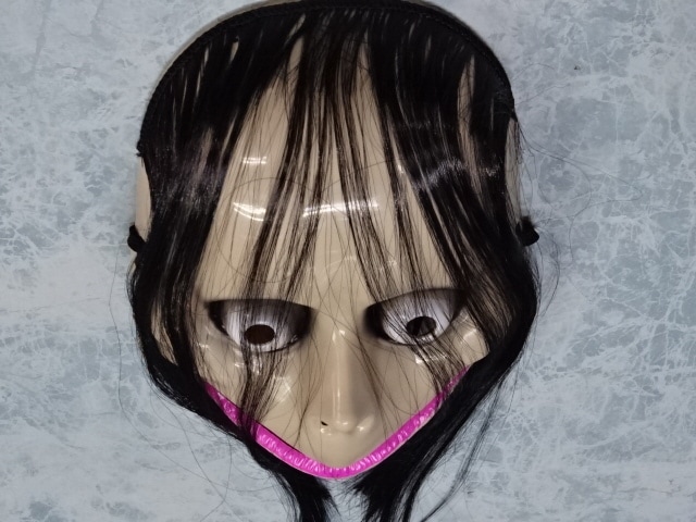 ハロウィン被り物・ギョロ目口裂け女マスク、お面タイプ