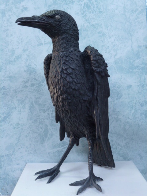 実物大のカラス