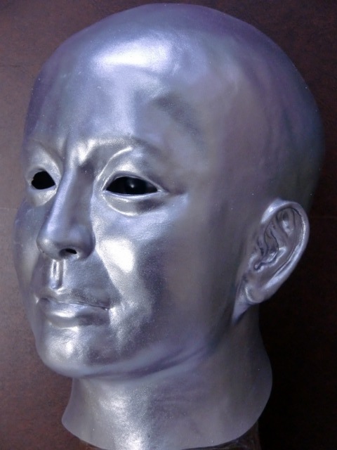 スケキヨマスク、白ぬりマスクの姉妹品・銀ぬり