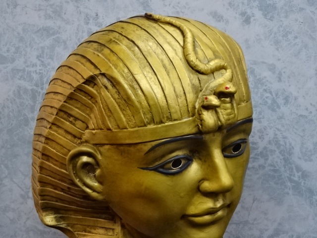 ツタンカーメンマスク、エジプトの王様 ツタンカーメン被り物。ツタンカー面です