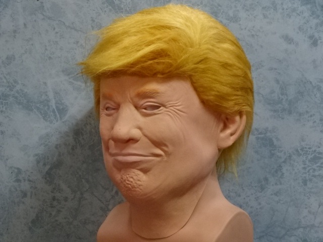 スマイルトランプマスクDX・笑顔のドナルドトランプさん