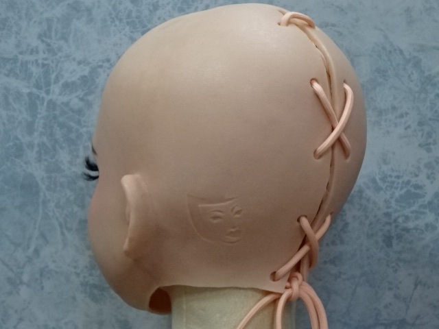 モリーフィメールマスク ・ ナン  .  Moli’sMask Nun