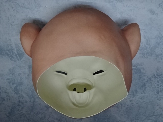 豚の被り物・アニマル ブタちゃんマスク・フルフェイスの豚のお面です