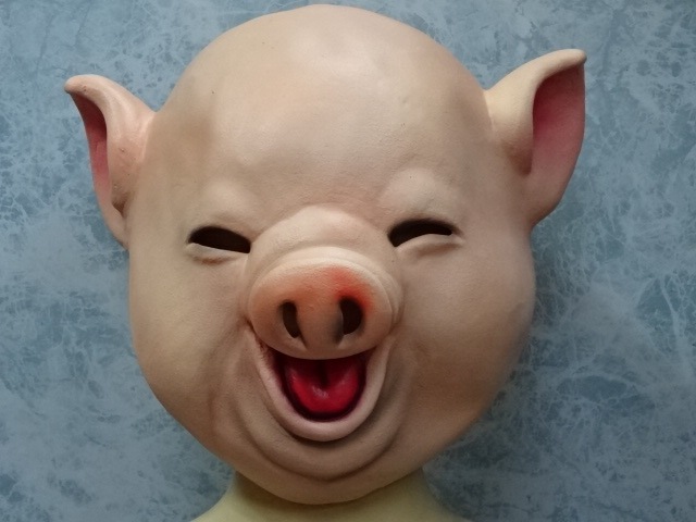 豚の被り物・アニマル ブタちゃんマスク・フルフェイスの豚のお面です