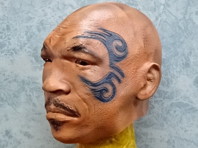 最強!チャンプマスク、タイソンさんものまね被り物です。